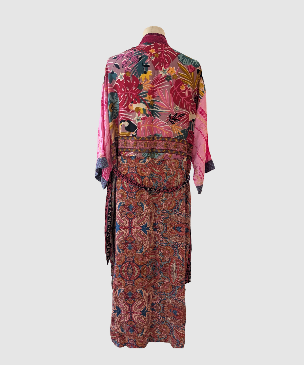 Lang silke kimono håndlavet i Indien - Dalia