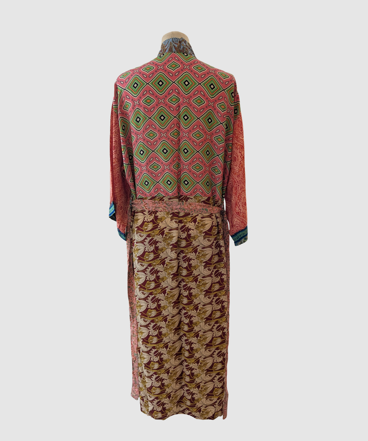 Lang silke kimono håndlavet i Indien - Lulu