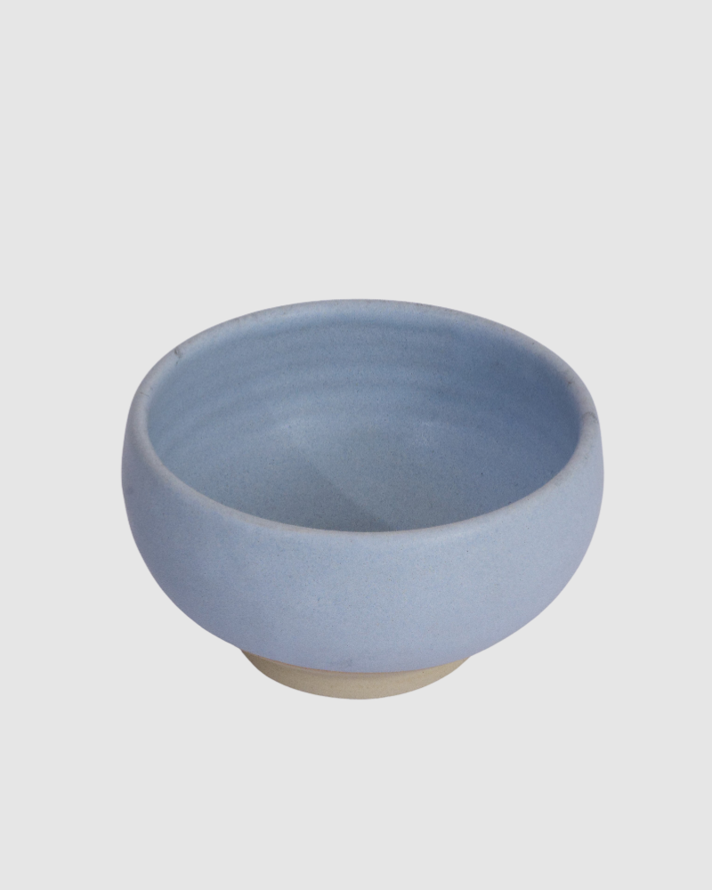 Hånddrejet lille skål - lyseblå mat