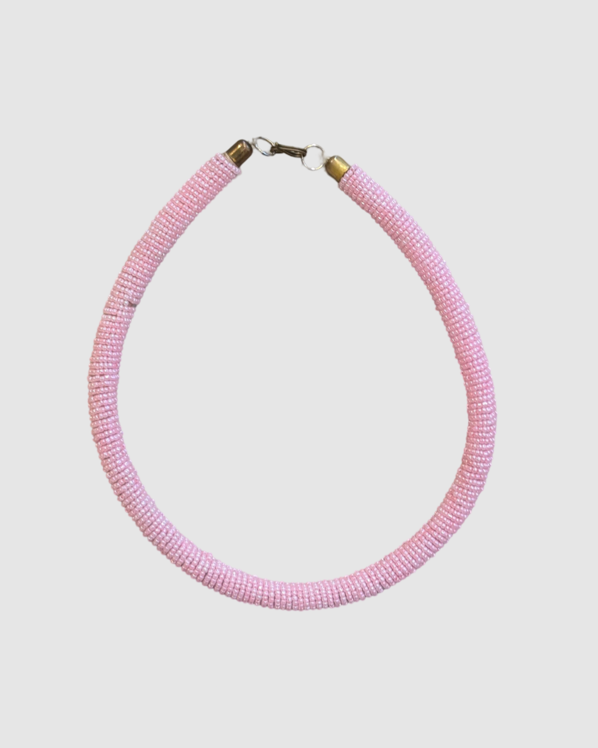 Håndlavet Maasai perlehalskæde