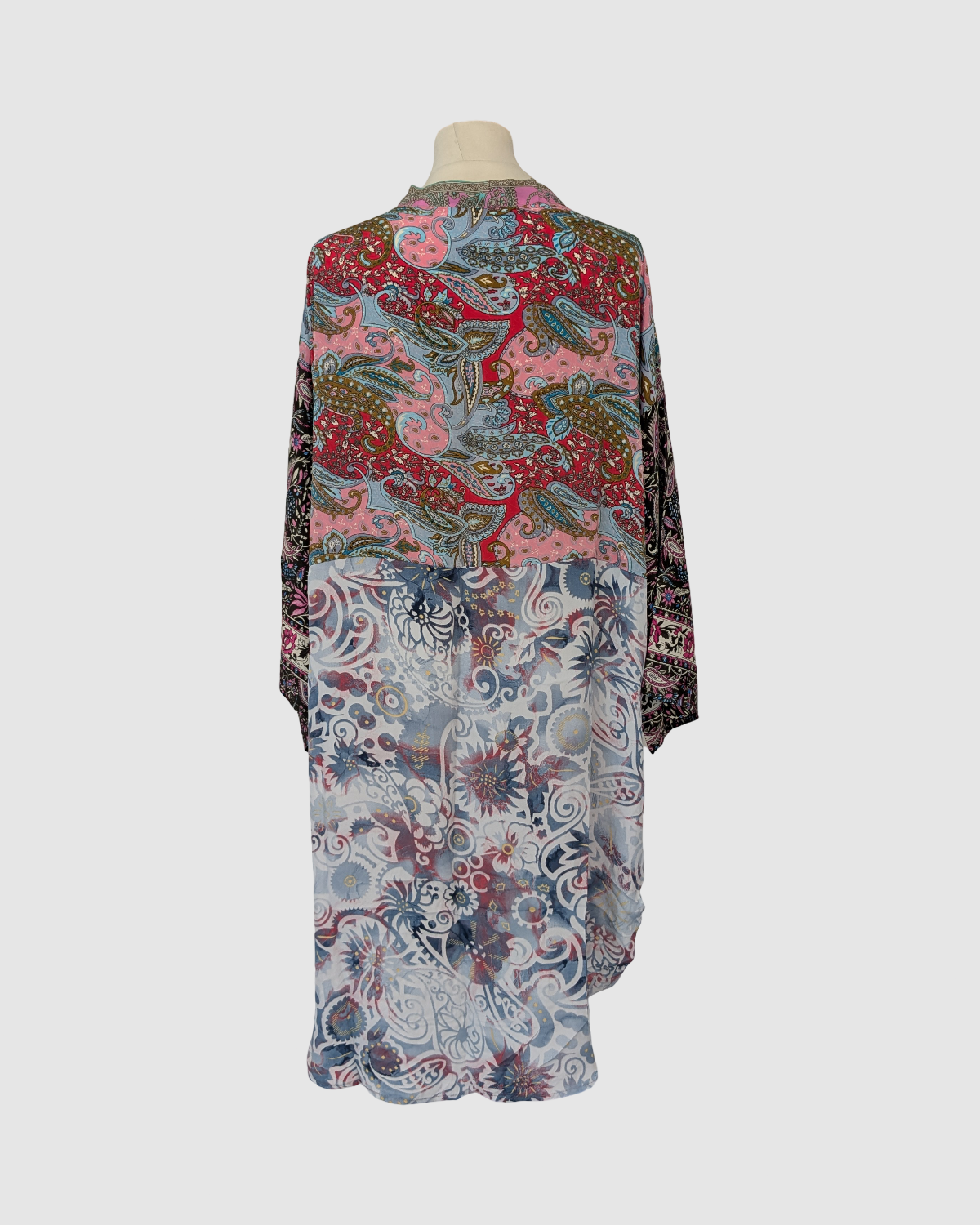 Håndlavet silke kimono i mønstret orange og grøn – fair trade og bæredygtig slow fashion fra Kashmir, Green Living