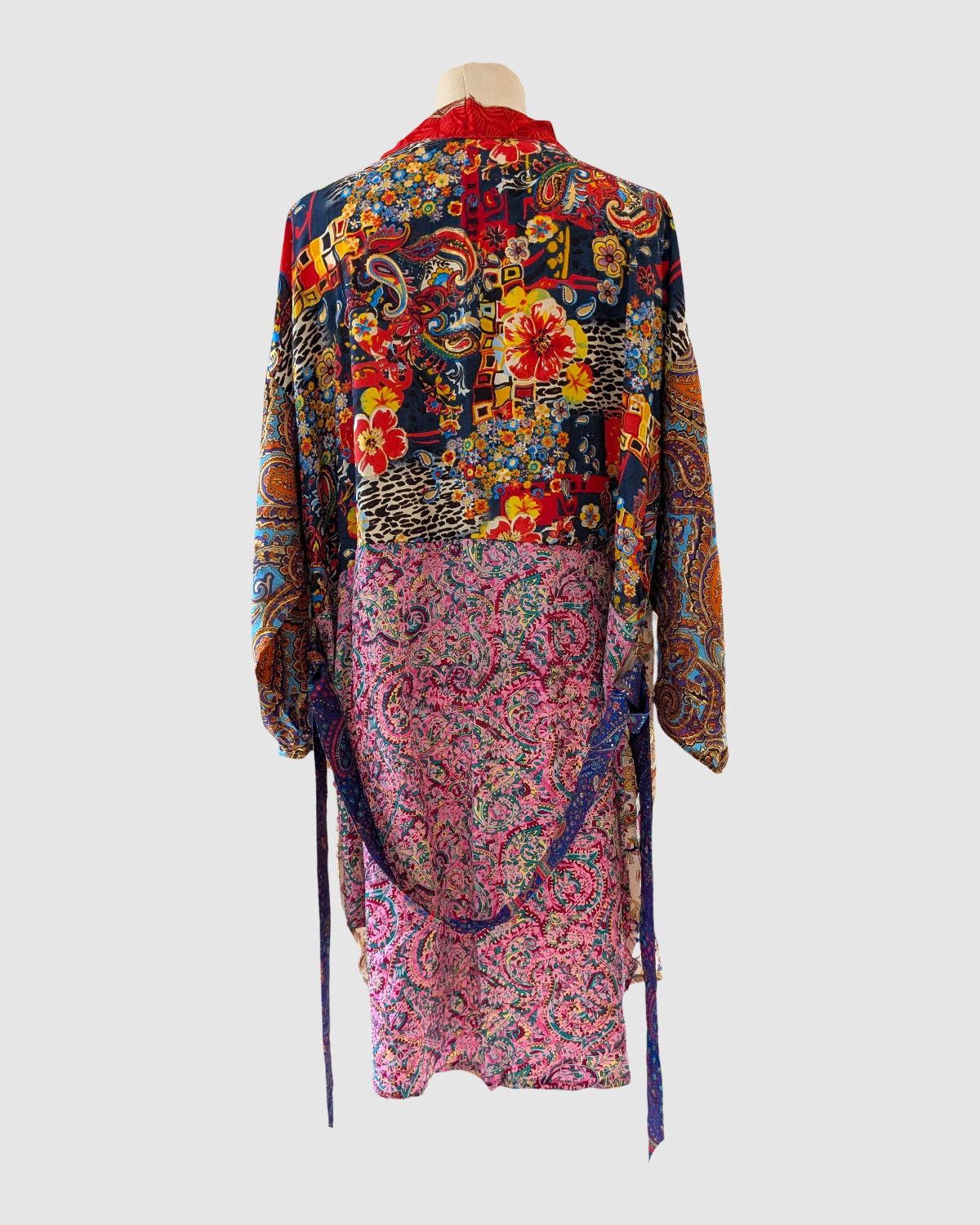 Plus size silke kimono fra Indien - Elina