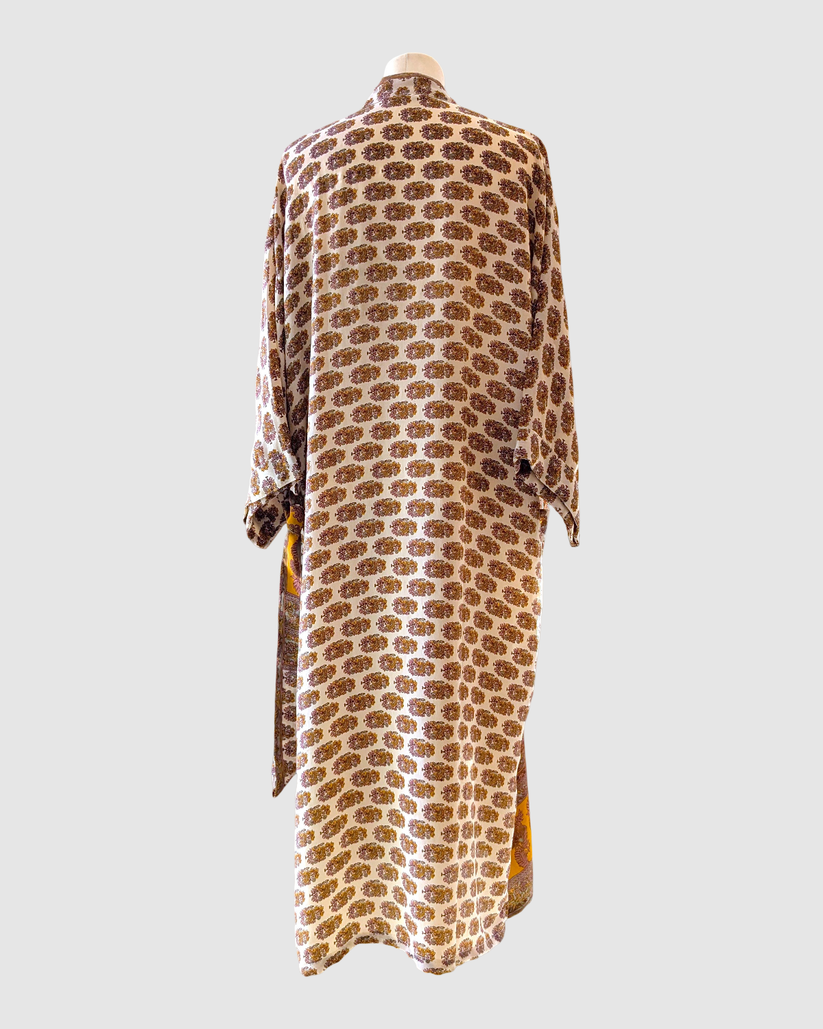 Midi silke kimono håndlavet i Indien - Ronja