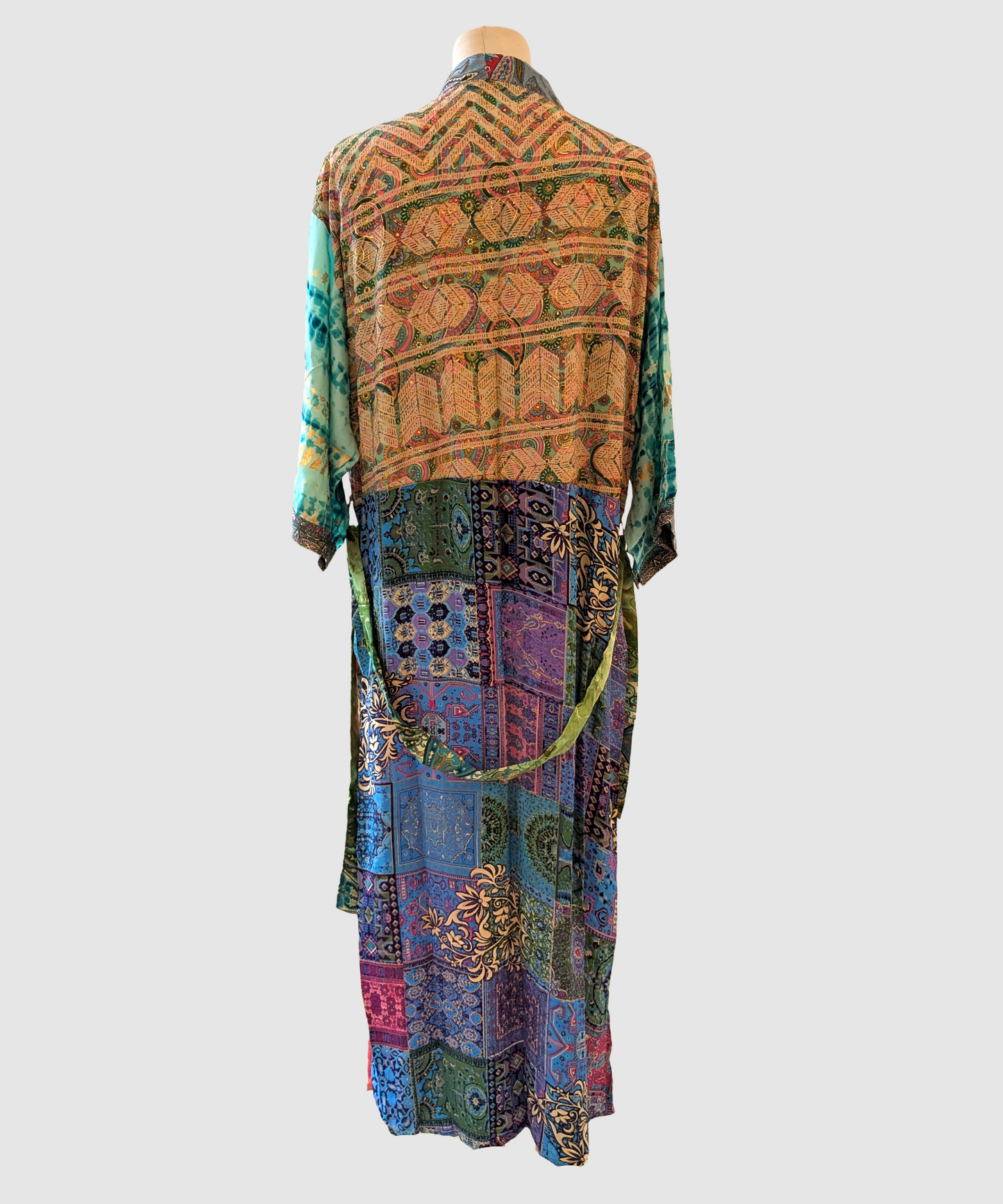 Lang silke kimono håndlavet i Indien - Isa