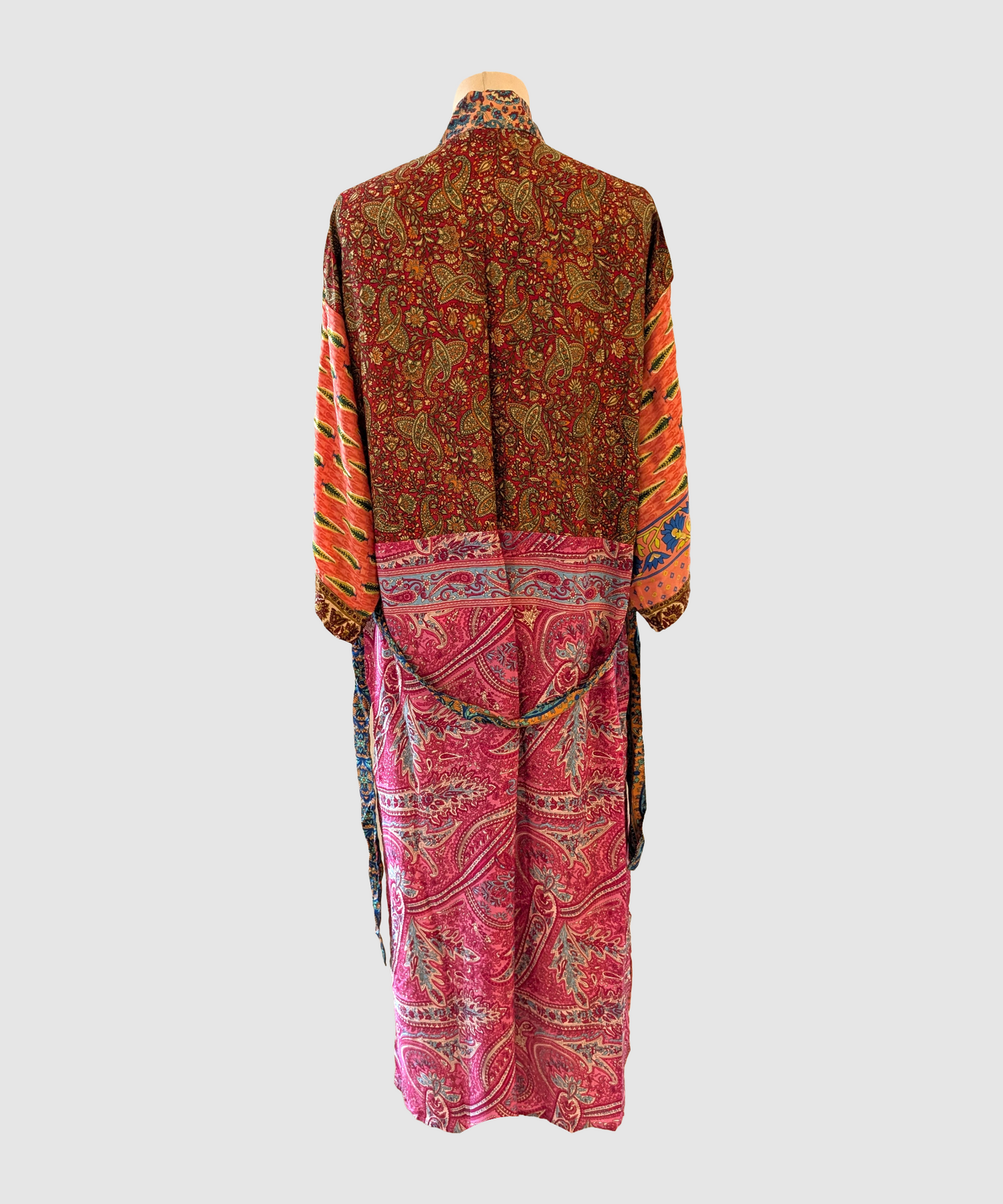 Lang silke kimono håndlavet i Indien - Kim