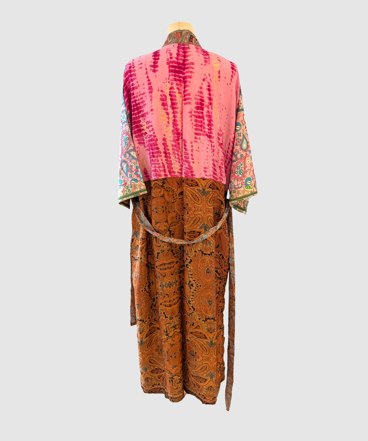 Lang silke kimono håndlavet i Indien - Levi