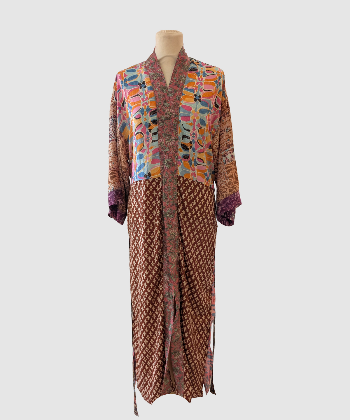 Lang silke kimono håndlavet i Indien - Giulia