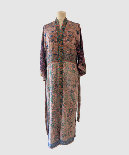 Lang silke kimono håndlavet i Indien - Elena
