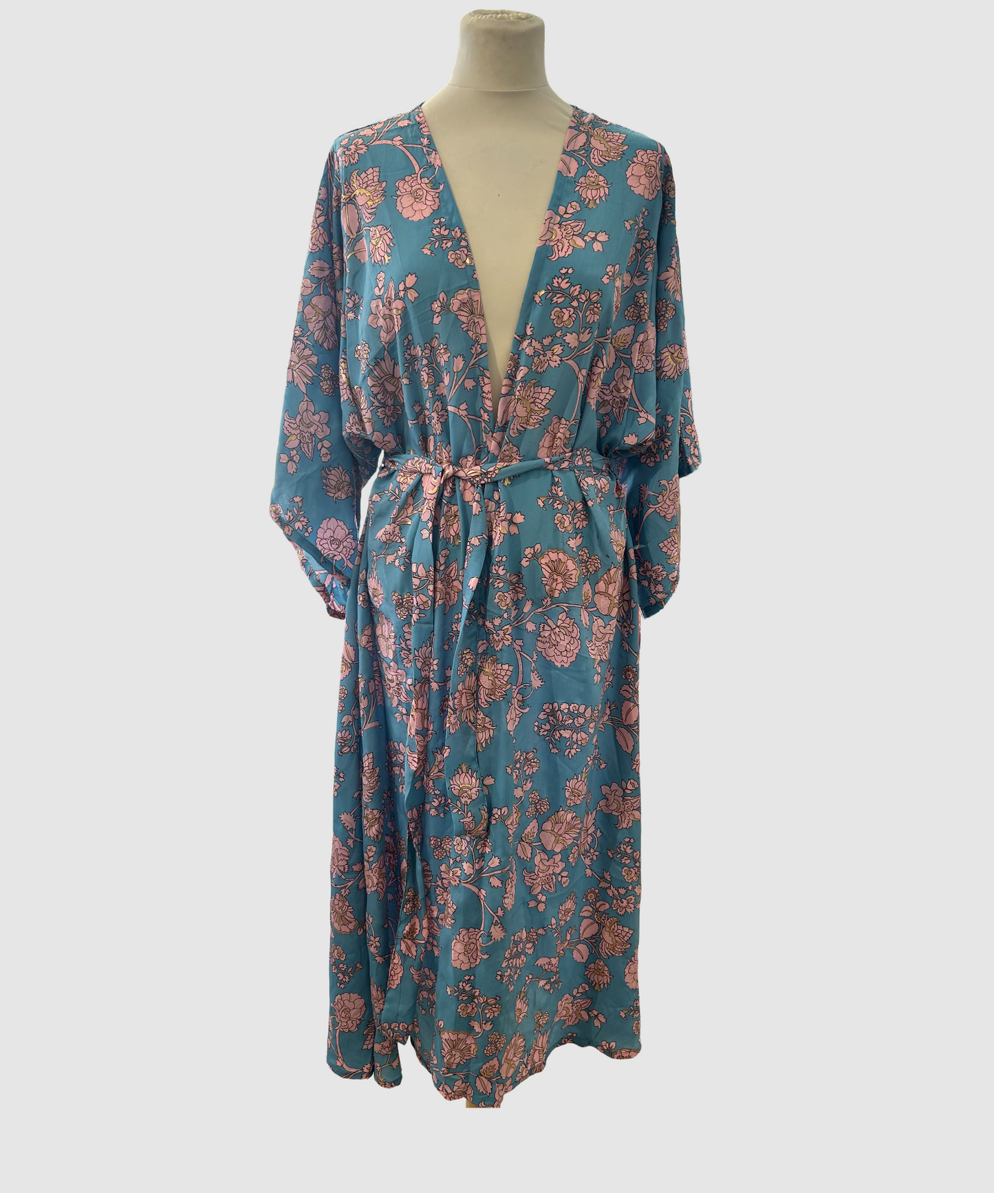 Midi silkekimono i 100 % Mulberry silke – 2. sortering (1)
