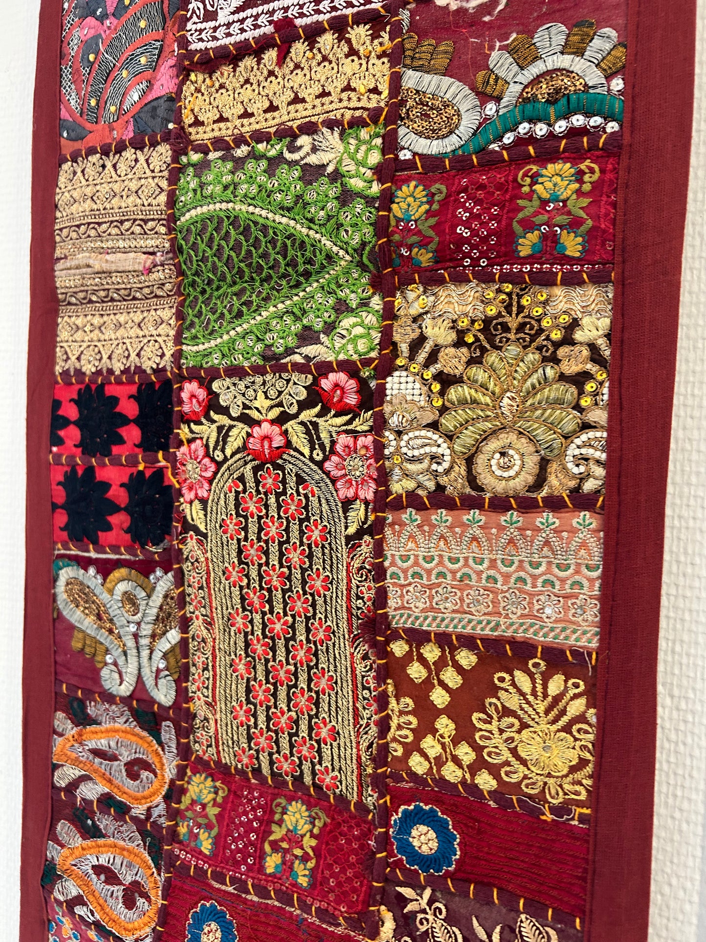 Vintage Sari – Vægophæng - Vinrød
