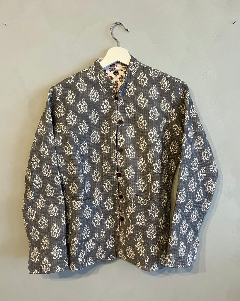 Vendbar grå/hvid indisk kantha jakke