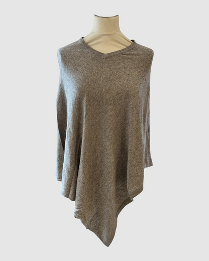 Håndvævet poncho i merinould fra Nepal