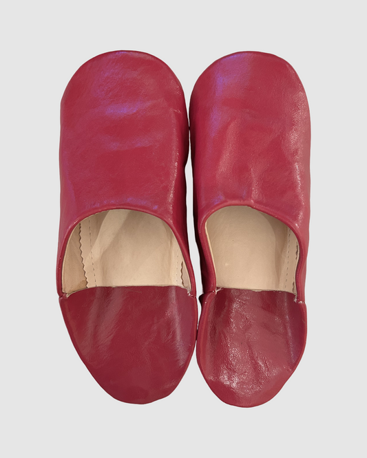 Bløde, håndlavede sutsko i læder fra Marokko – komfort og bæredygtighed i ét. fuchsia str. 40 og 42