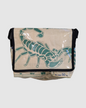 Stor skuldertaske af upcycled emballage