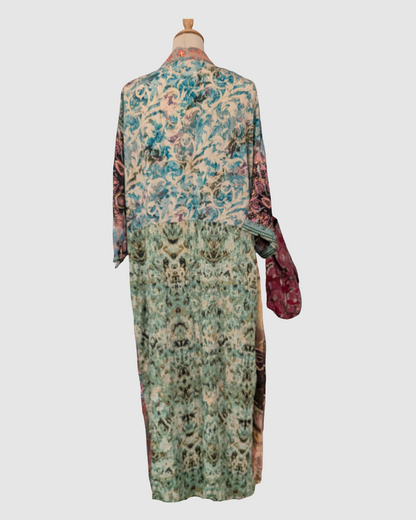 Lang silke kimono i blomstret multifarvet- Håndlavet i Indien - Liv