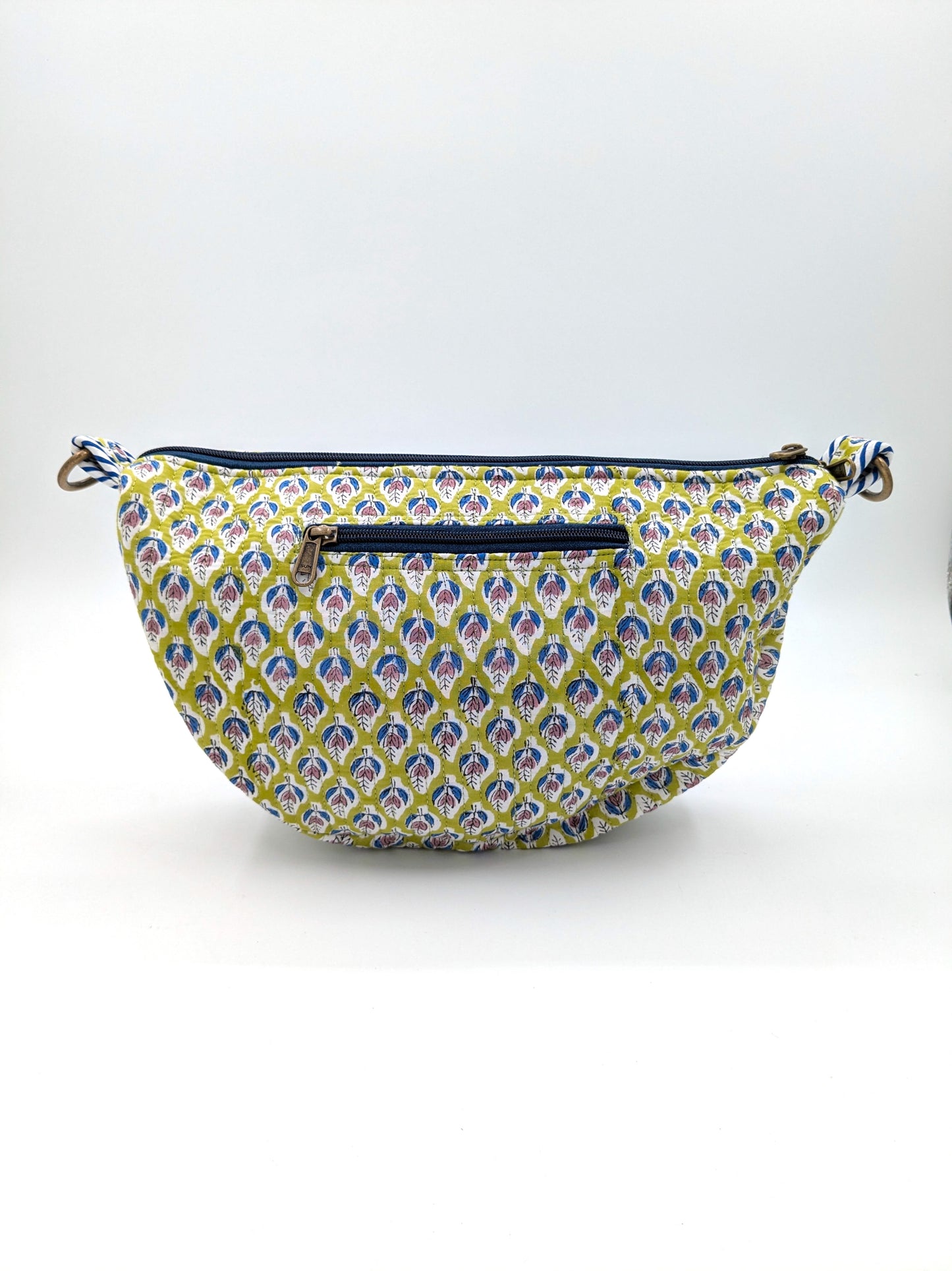 Crossbody taske i håndlavet blokprint fra Indien - lysegrøn