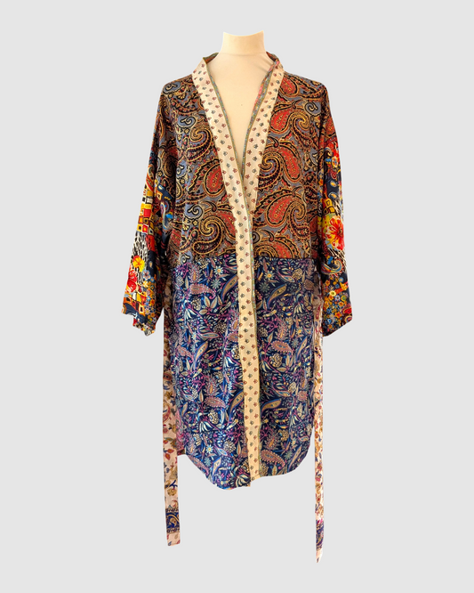 Plus size silke kimono fra Indien - Mahnoor