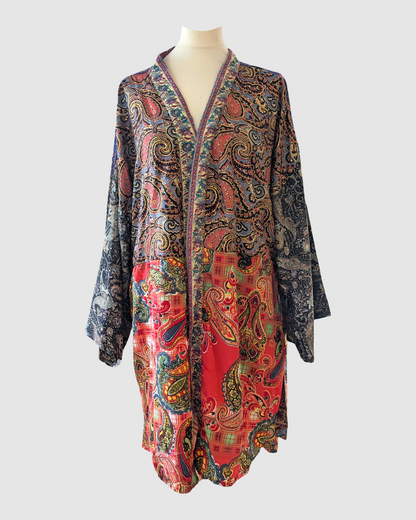 Plus+ size silke kimono fra Indien - Zimal