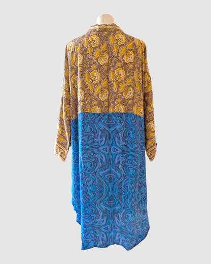 Kort silke kimono fra kvindekooperativet i Indien - Taji
