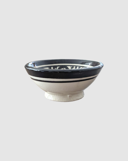 Håndlavet nøddeskål fra Marokko - 9 cm. Sort