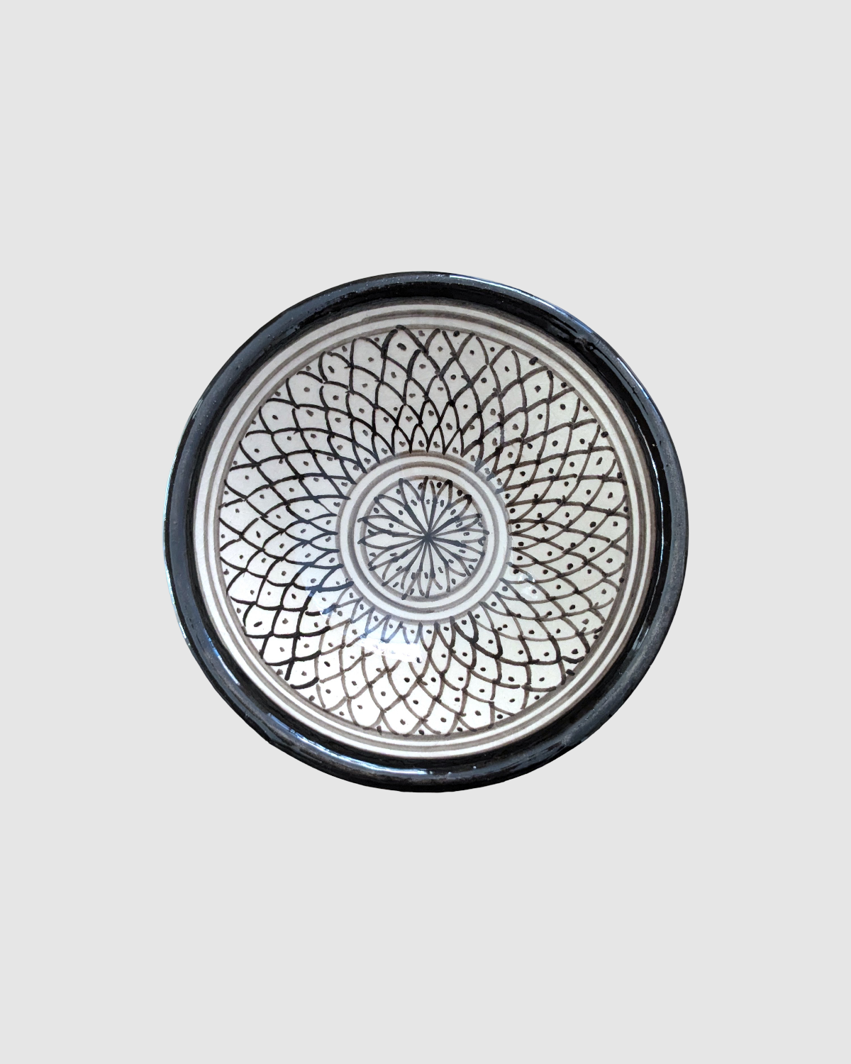 Håndlavet nøddeskål fra Marokko - 10 cm. Sort spiral
