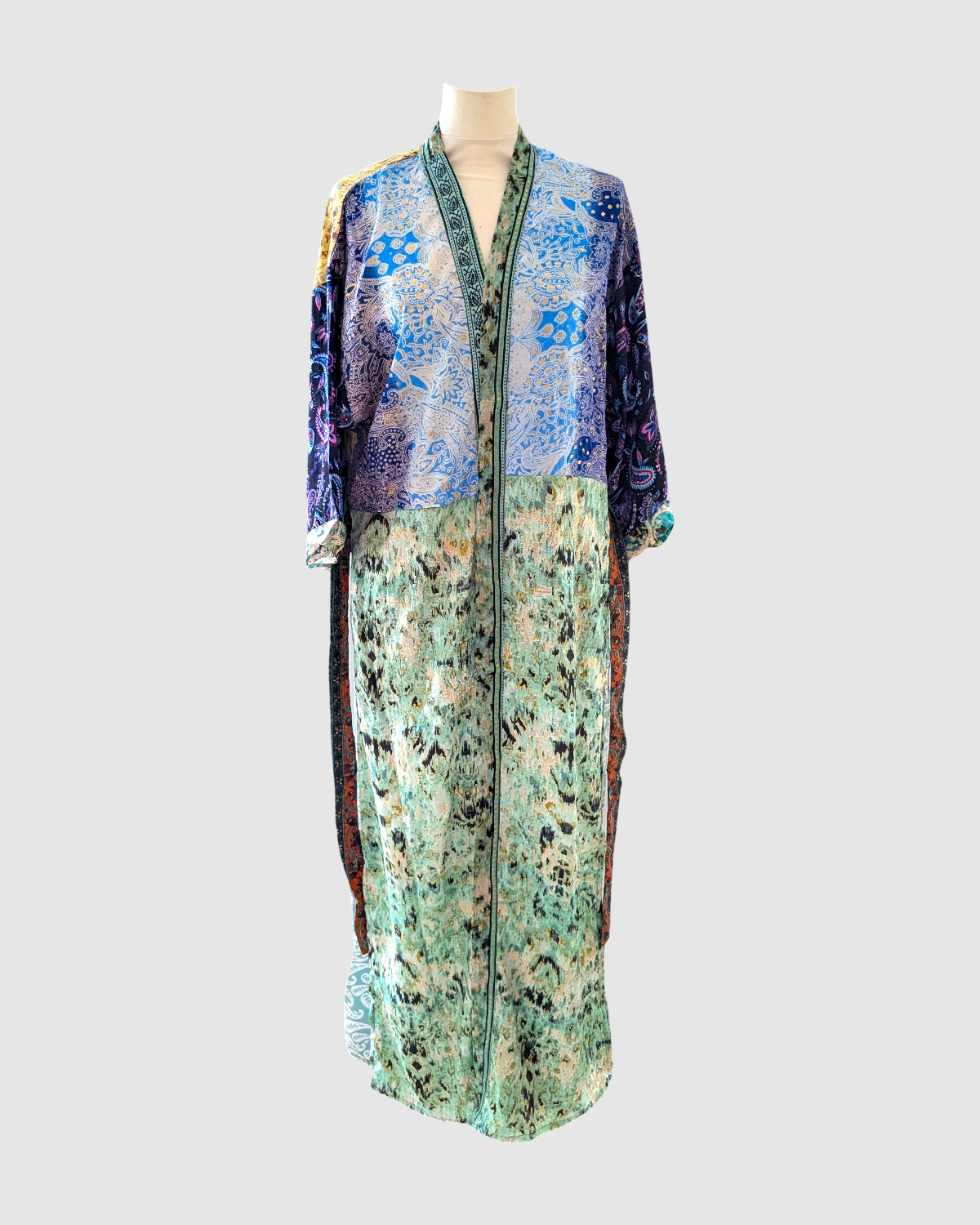 Lang silke kimono håndlavet i Indien - Billie