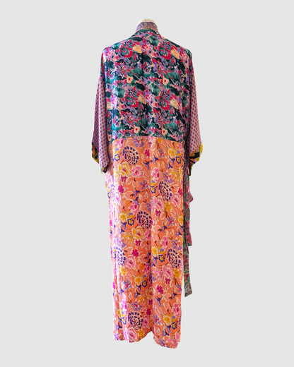 Lang silke kimono håndlavet i Indien - Levi