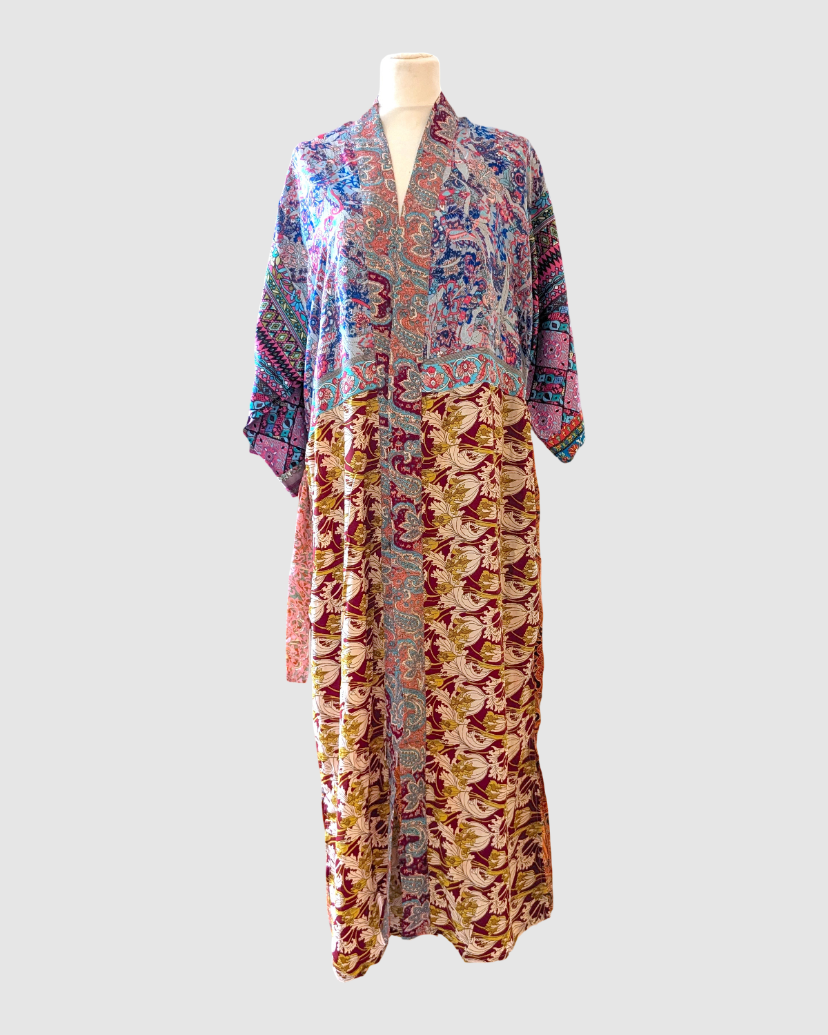 Lang silke kimono håndlavet i Indien - Frey