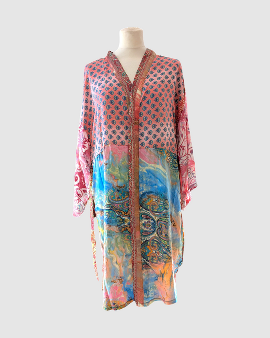 Kort silke kimono fra kvindekooperativet i Indien - Ayo