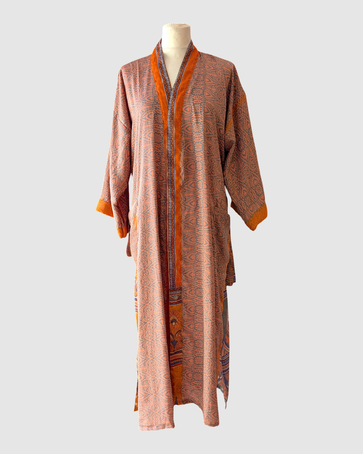 Midi silke kimono håndlavet i Indien - Tanvi