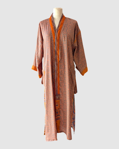 Midi silke kimono håndlavet i Indien - Tanvi