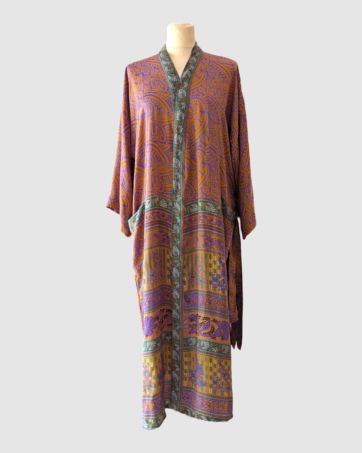 Midi silke kimono håndlavet i Indien - Pia