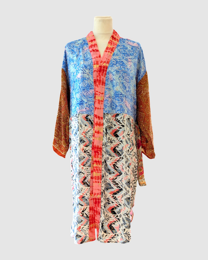 Kort silke kimono fra kvindekooperativet i Indien - Tilde