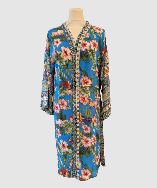 Kort silke kimono fra kvindekooperativet i Indien - Ava