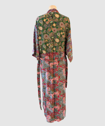 Lang silke kimono håndlavet i Indien - Maja