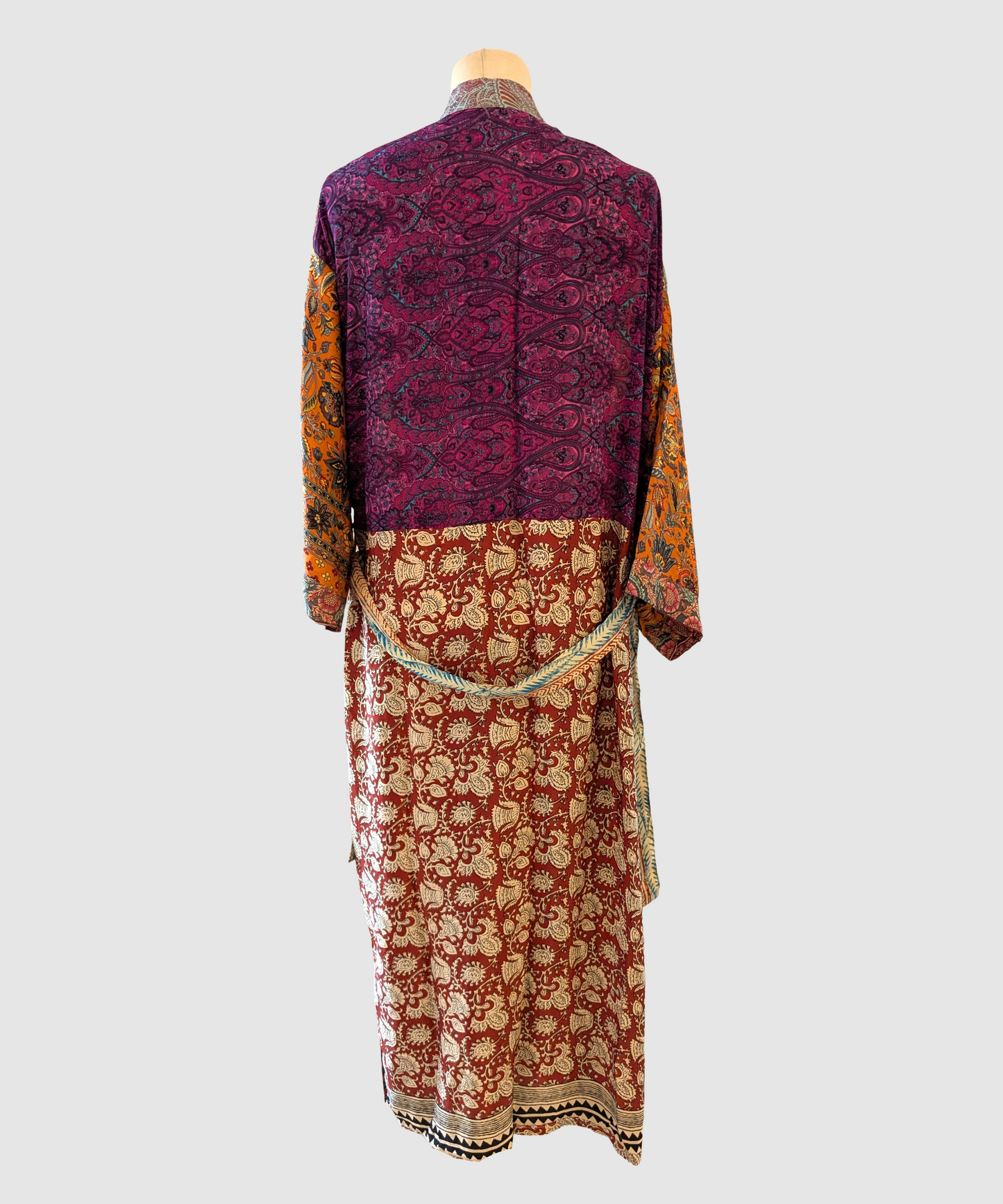 Lang silke kimono håndlavet i Indien - Charlie