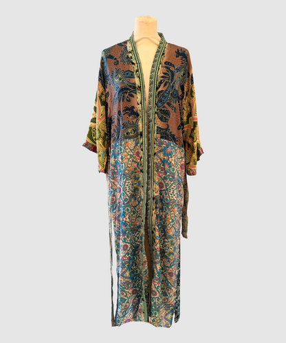 Lang silke kimono håndlavet i Indien - Sara