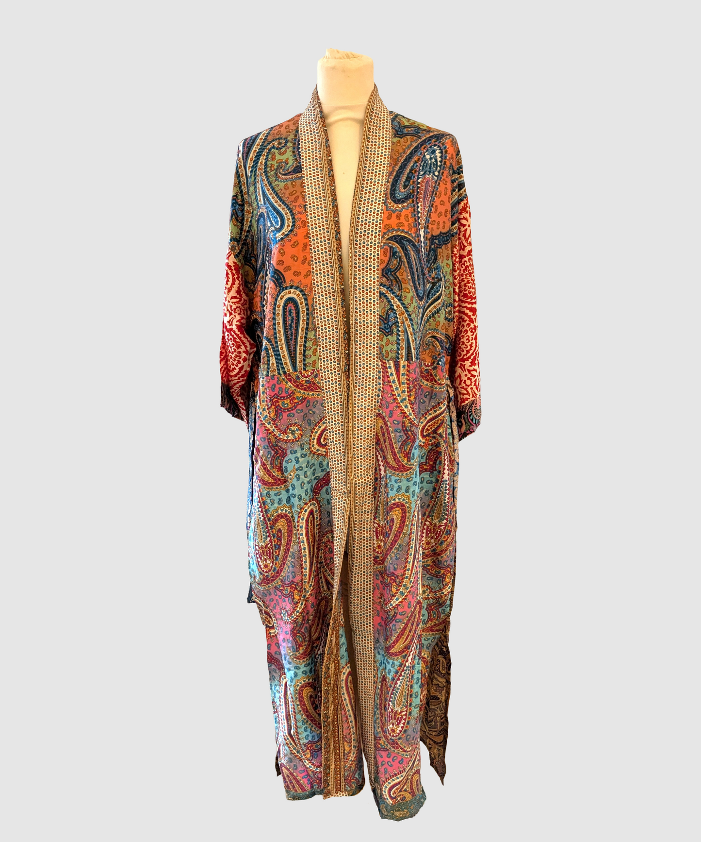 Lang silke kimono håndlavet i Indien - Aiko