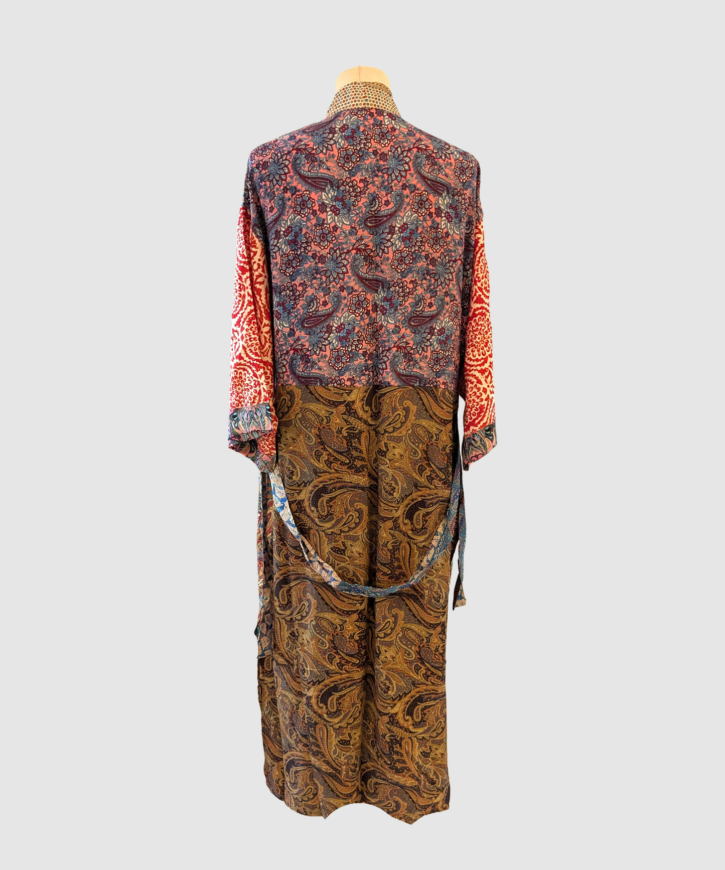 Lang silke kimono håndlavet i Indien - Aiko