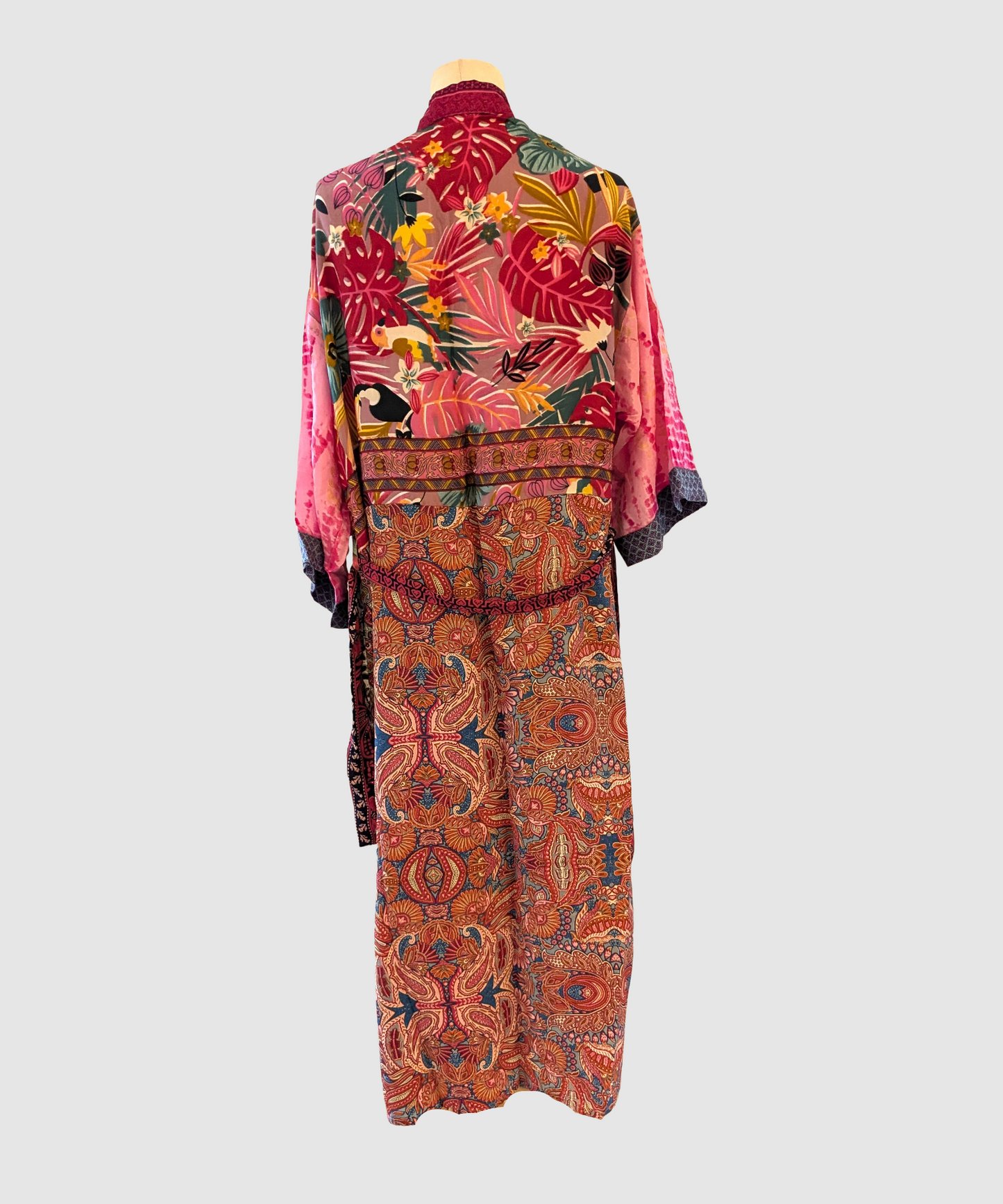 Lang silke kimono håndlavet i Indien - Remi