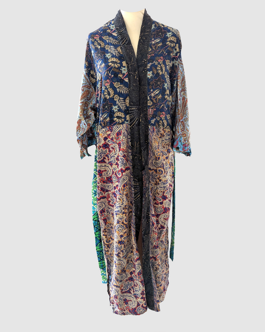 Lang silke kimono håndlavet i Indien - Uzma