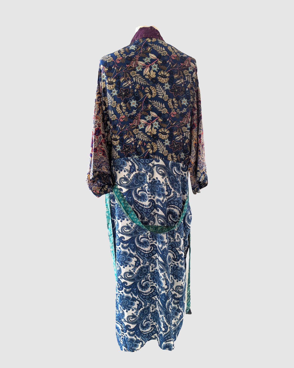Lang silke kimono håndlavet i Indien - Maria