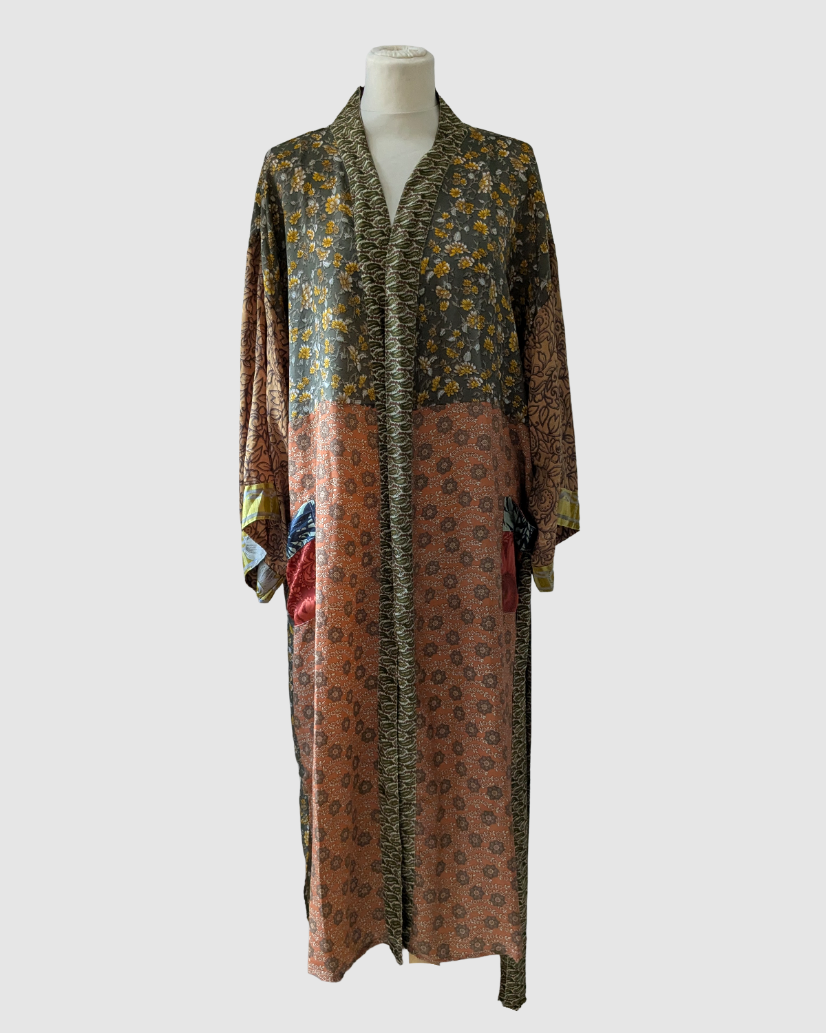 Plussize silke kimono fra Indien - Amara