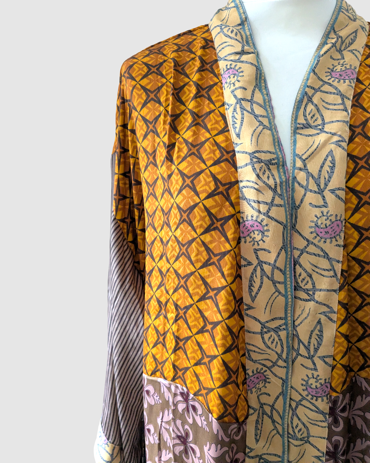Plussize silke kimono fra Indien -Deepka