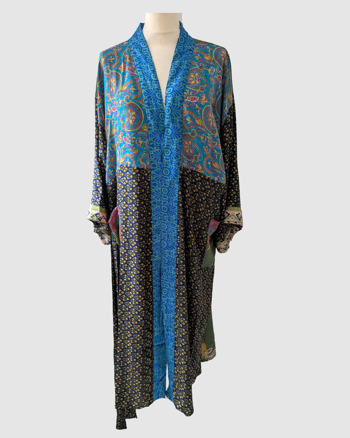 Plussize silke kimono fra Indien -Harini