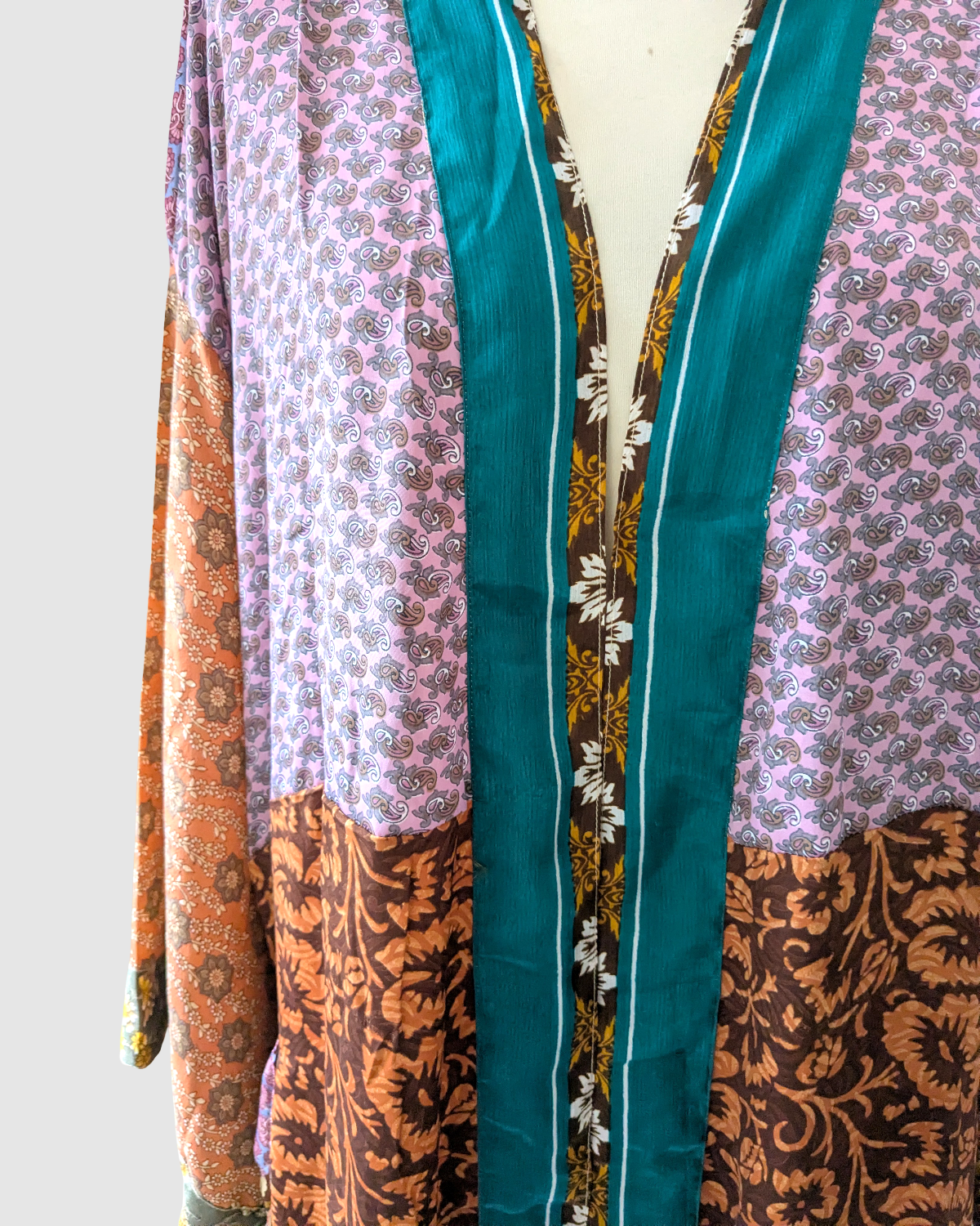 Plussize silke kimono fra Indien - Hira
